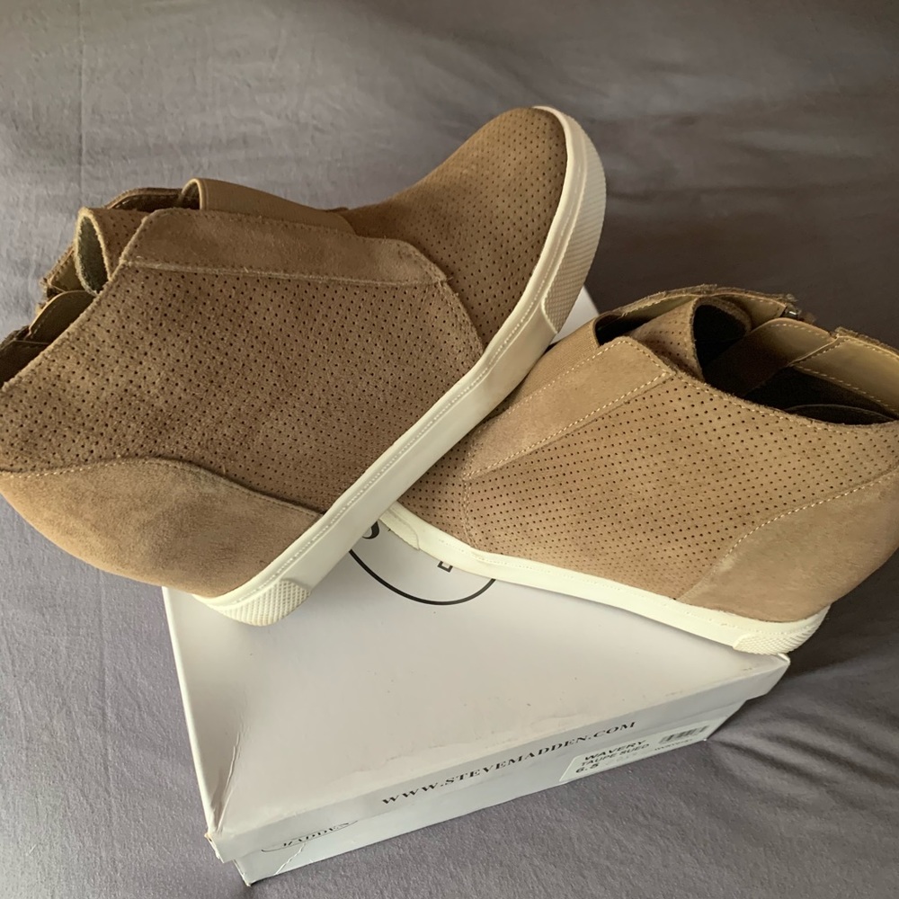 Steve maddens sneaker wedges